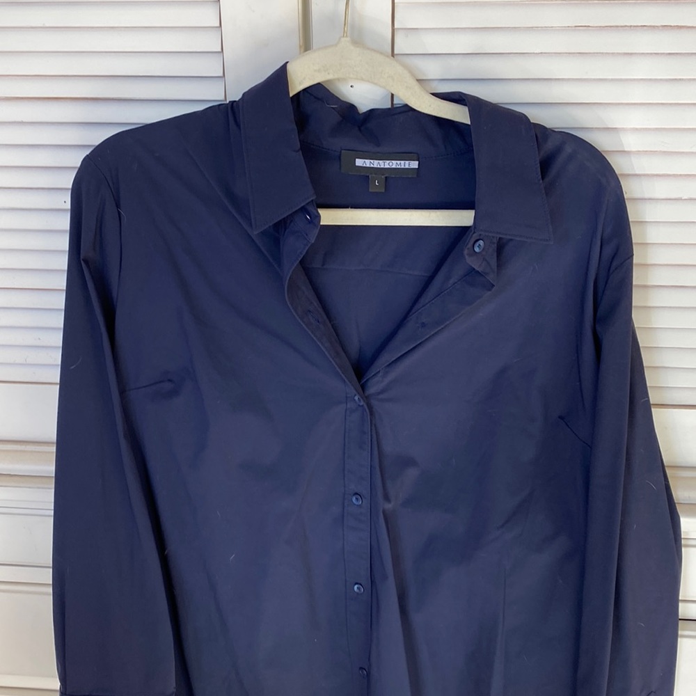 This weekend only Luxury travel top Navy